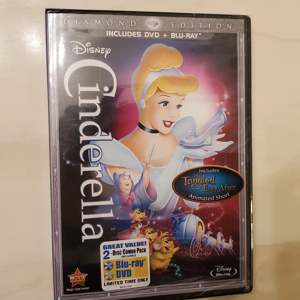 Disney's Cinderella Diamond 💎 Edition 2 discs DVD - Brand New